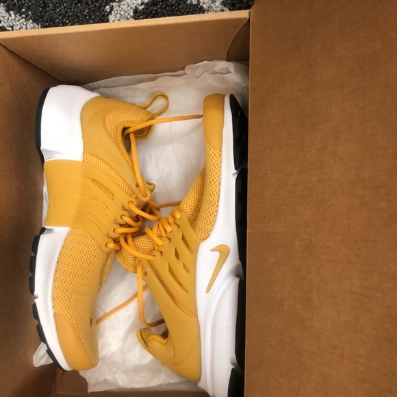 nike air presto gold dart